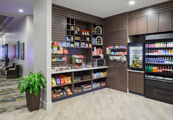 Doubletree San Antonio Downtown Lobby Market-1 Doubletree San Antonio Downtown Lobby Market-1